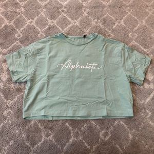 Alphalete Cropped Tee